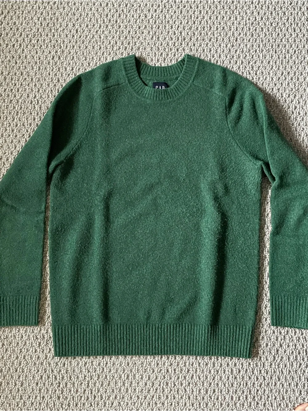 GAP recycled shaggy crewneck sweater, size small, good condition!